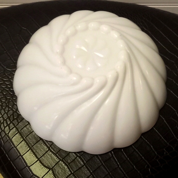 Scalloped Milk Glass Bowl - Picture 6 of 8